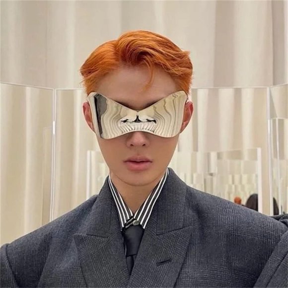Women Futuristic Oversized Wrap Around Shield Fashion Superhero Mask Sunglasses main image 8